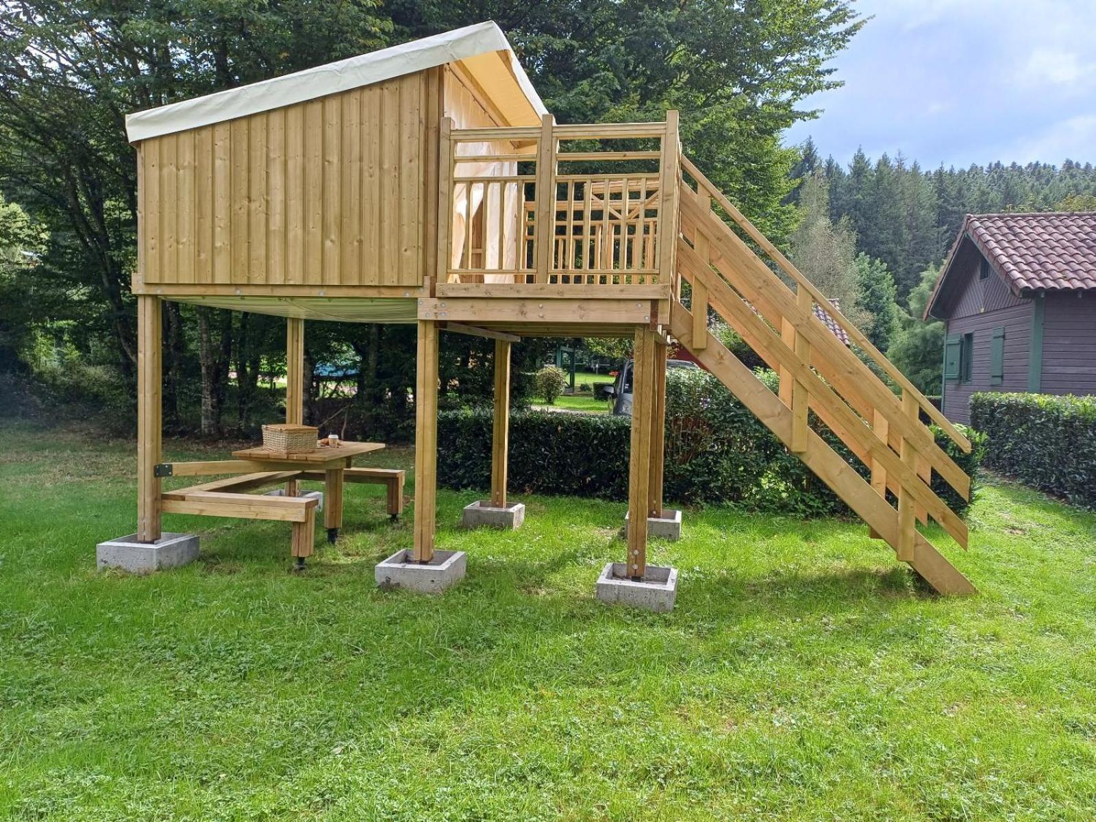 Camping Le Lac Des Sapins Cublize Bagian luar foto